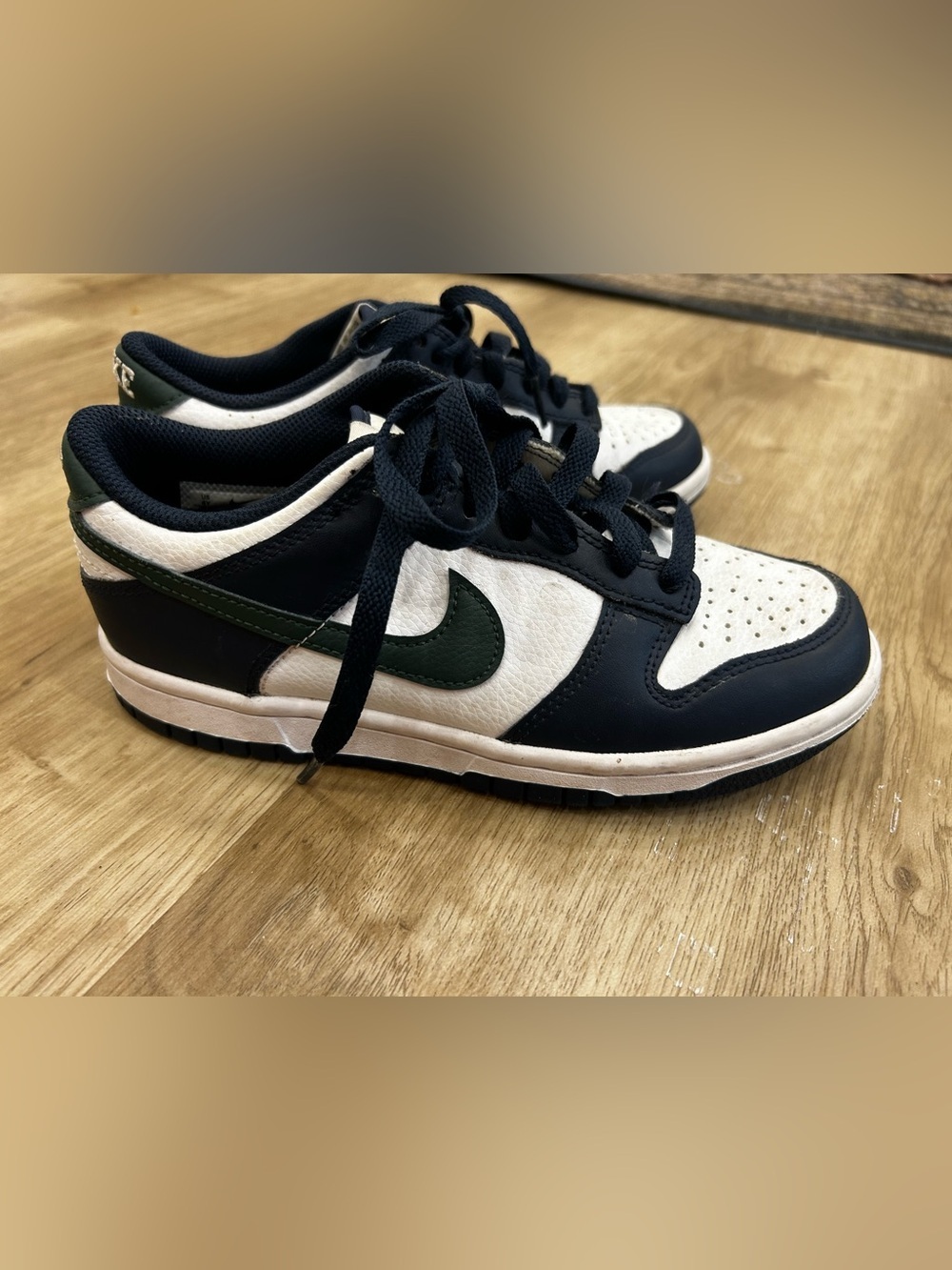 Nike KIDS DUNK LOW GS OBSIDIAN VINTAGE GREEN sz.4 athletic basketball shoes